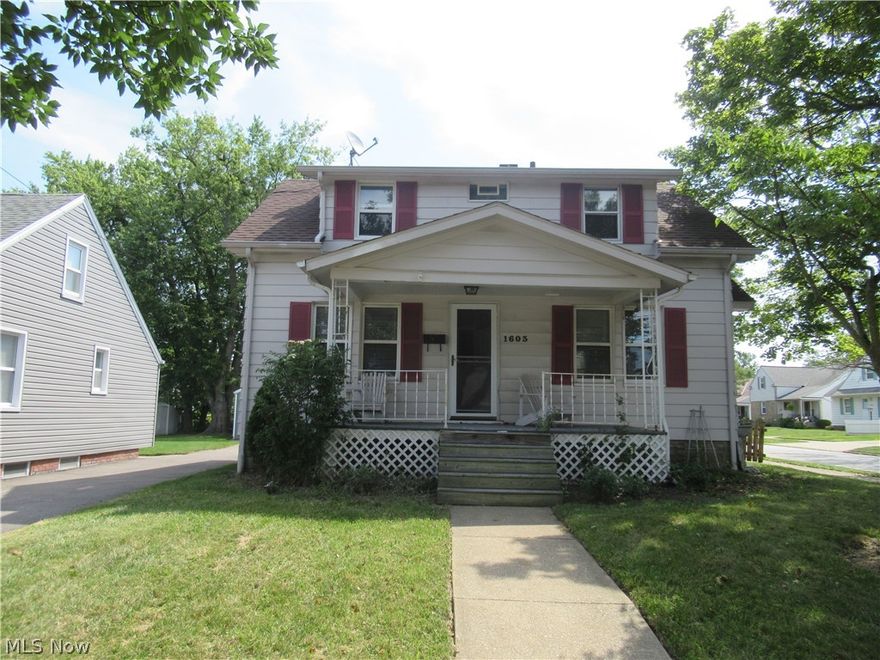 This delightful home features 3 bedrooms 1 full bath hardwood floors, spacious bedrooms, fenced yard and 2 car garage. It is just waiting for your finishing touches. Step inside to the open living, which features a picture window and gleaming hardwood floors. Two spacious bedrooms and a full bathroom complete the first floor. Upstairs, you will find the incredibly spacious master bedroom with tons of closet space! The full lower level, a laundry area, and plenty of space for storage. Located just off of Mayfield Road in Lyndhurst, this home is convenient to area shopping, dining, and highways.