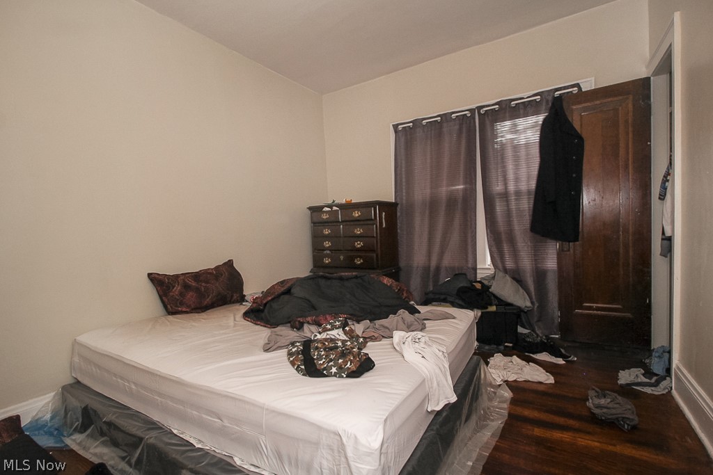 Jankovsky & Bubnas - Commercial Sale