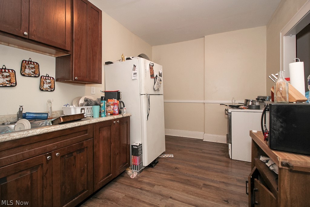 Jankovsky & Bubnas - Commercial Sale