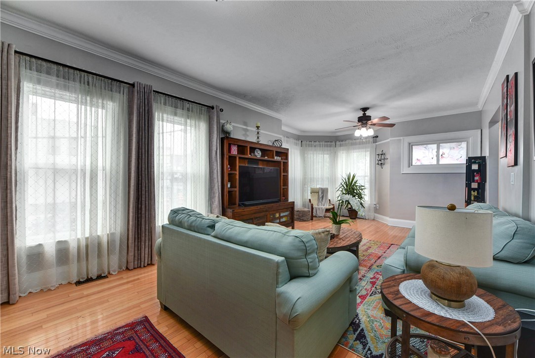 Gordon Ave Allotment - Residential