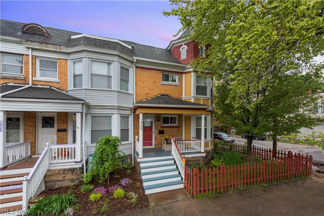 Gordon Ave Allotment - Residential