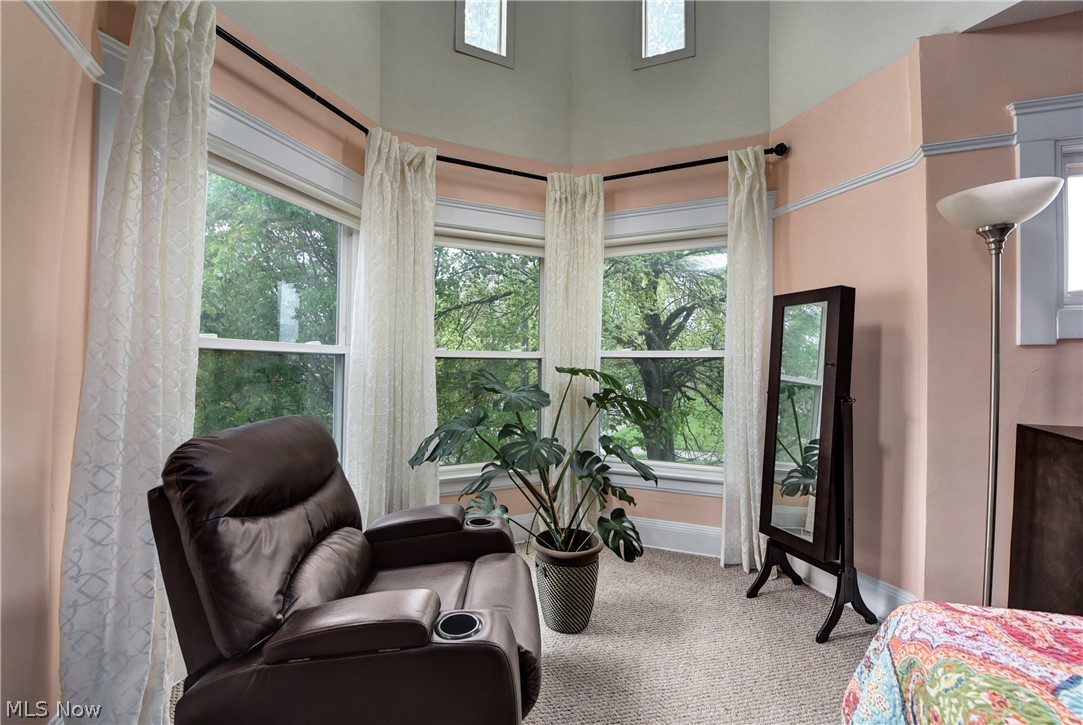 Gordon Ave Allotment - Residential