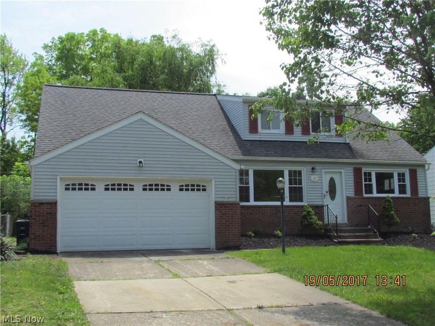 Come take a look at this updated cape on a quiet cul de sac. Home is a short walk to Schaefer Park & Lyndhurst Native Wildflower Meadows & Rain Garden Planting. Home has new lighting, updated baths, new carpet, refinish hardwood in living/dining room area. New Exterior doors & deck, new wall, oven & fridge, some new windows. Freshly painted lower level has partially finished rec room area with recessed lighting.