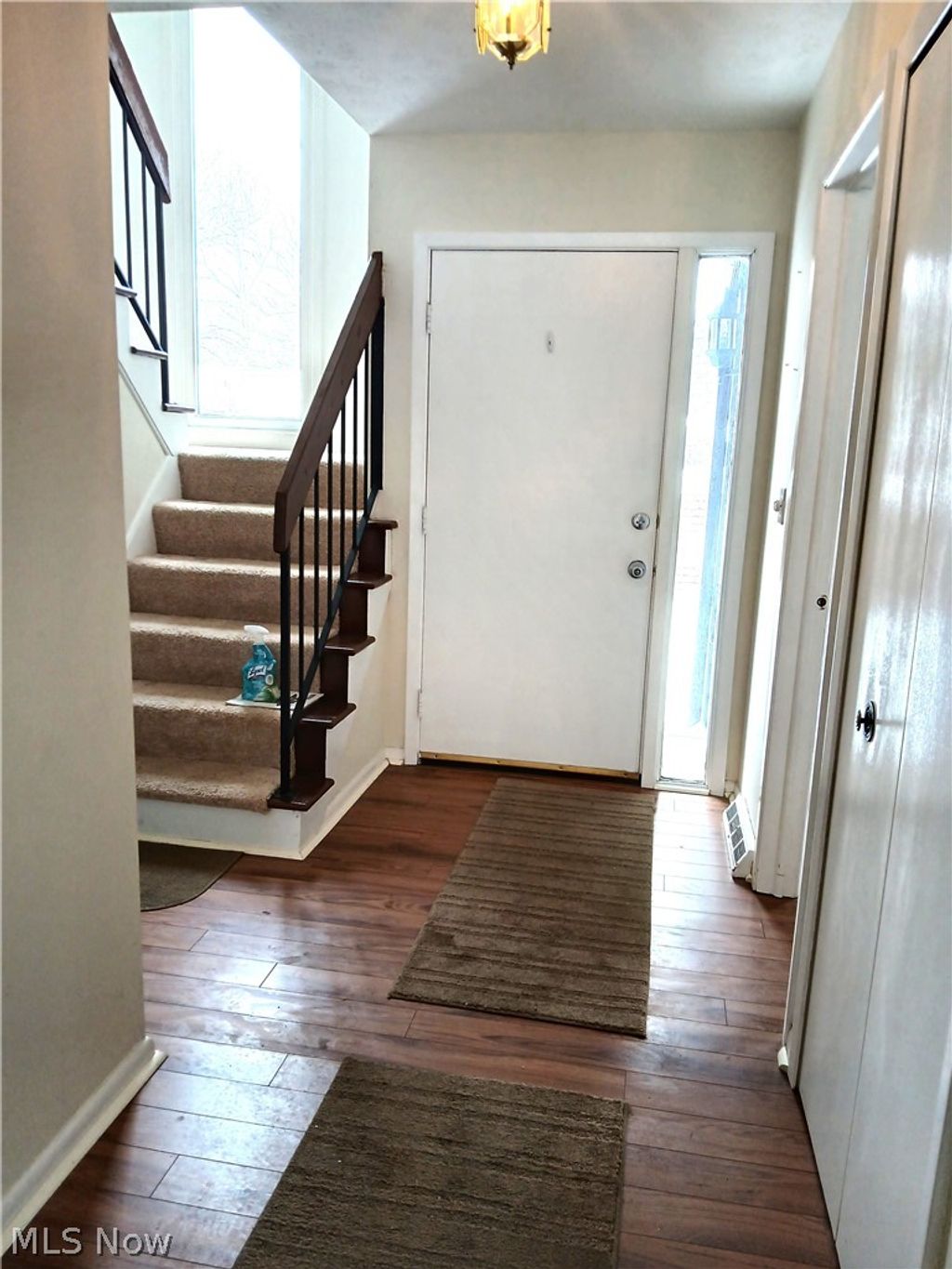 Photo of 940 Trimble Place, Sagamore Hills, OH 44067 (MLS # 5185458)