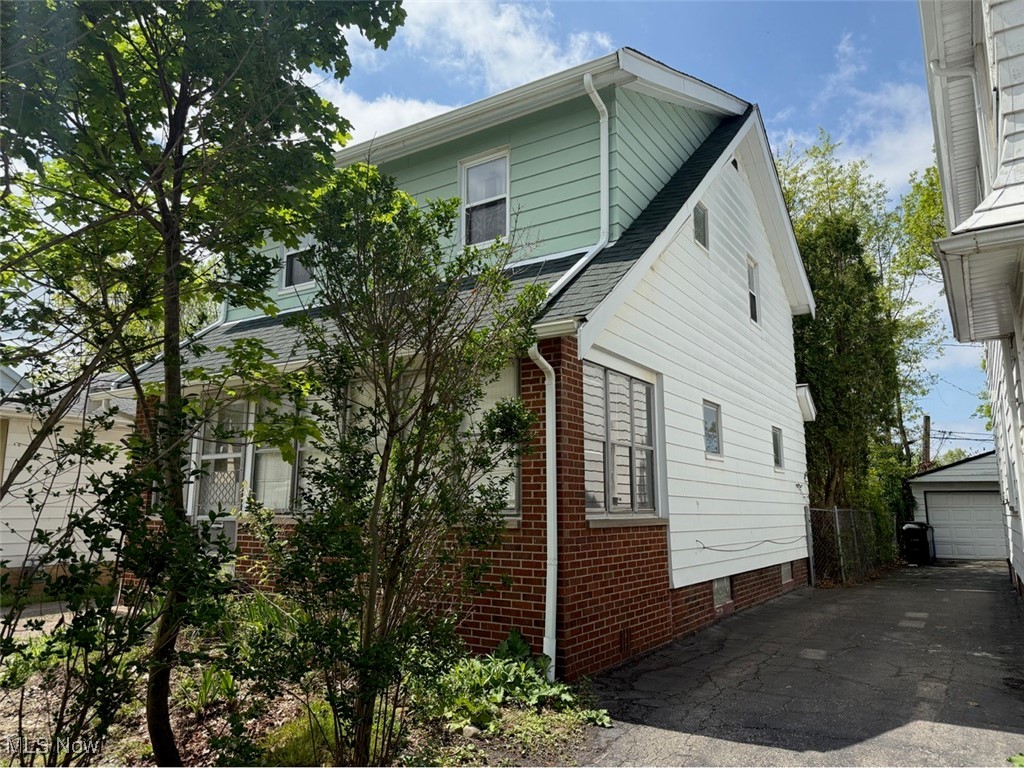 1550 E 172nd Street, Cleveland, Ohio image 3