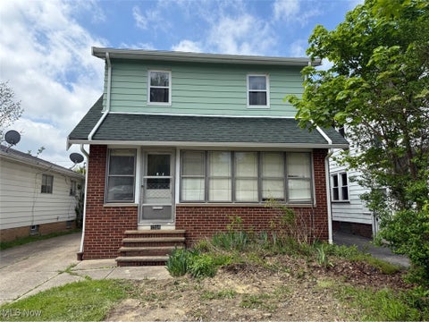 Photo for 1550 E 172nd Street
