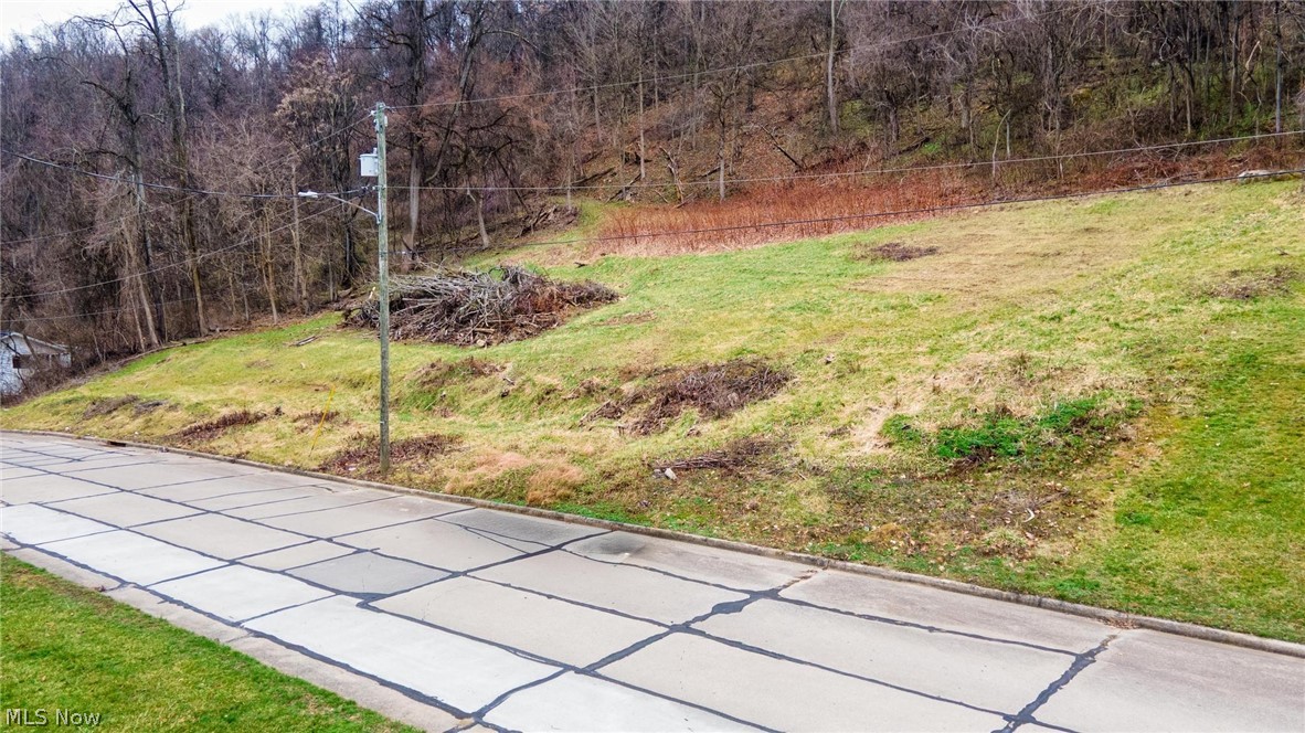 TBD W FERNWOOD Drive