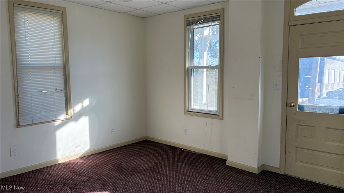 Chamberlins Western - Commercial Sale