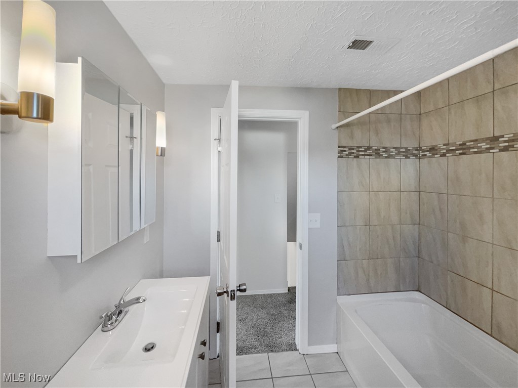 Ab Barto Sub 2 - Residential