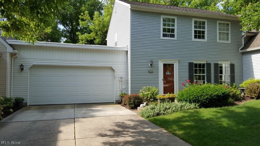 Nice neat and clean 3 bedroom, 1.5 bath condominium is the desired Brookpoint Condominium Complex. Large Living room and formal dining room.  Kitchen with appliances and eating area.  Eating area leads to a very quaint patio.  Attached two car garage.  This is priced for an immediate sale.