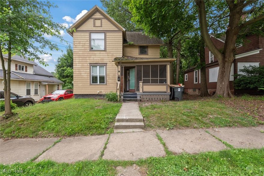 Updated Colonial Style Home! 498 Gage St, Akron, OH 44311

This fully updated Colonial offers a strong opportunity for both homeowners and investors. Recent upgrades include fresh paint, carpet cleaning, plumbing and electrical repairs, and improvements throughout the interior and exterior. Such as ceiling repairs, landscaping, and siding touch-ups. The home is move-in ready with no major maintenance needed.

Located just minutes from The University of Akron, this property is ideally positioned for student or faculty rental demand, making it a smart addition to any rental portfolio with excellent long-term cash flow potential.