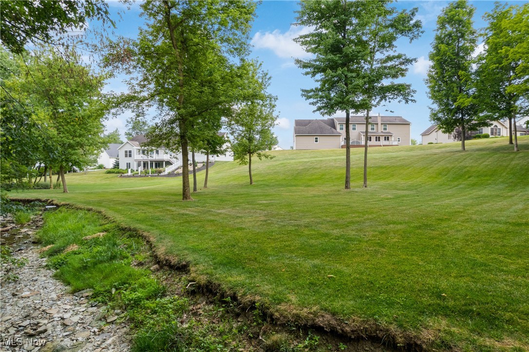 852 Stone Creek Boulevard, Ashland, Ohio image 8