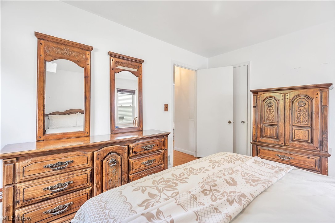 Lyndhurst Manor - Residential