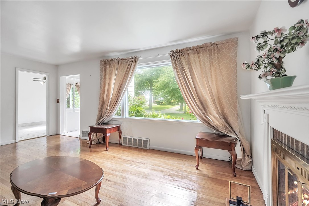 Lyndhurst Manor - Residential