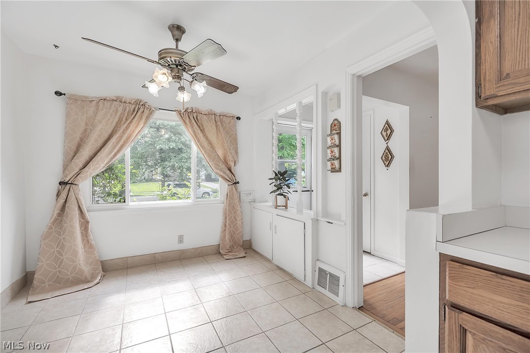 Lyndhurst Manor - Residential