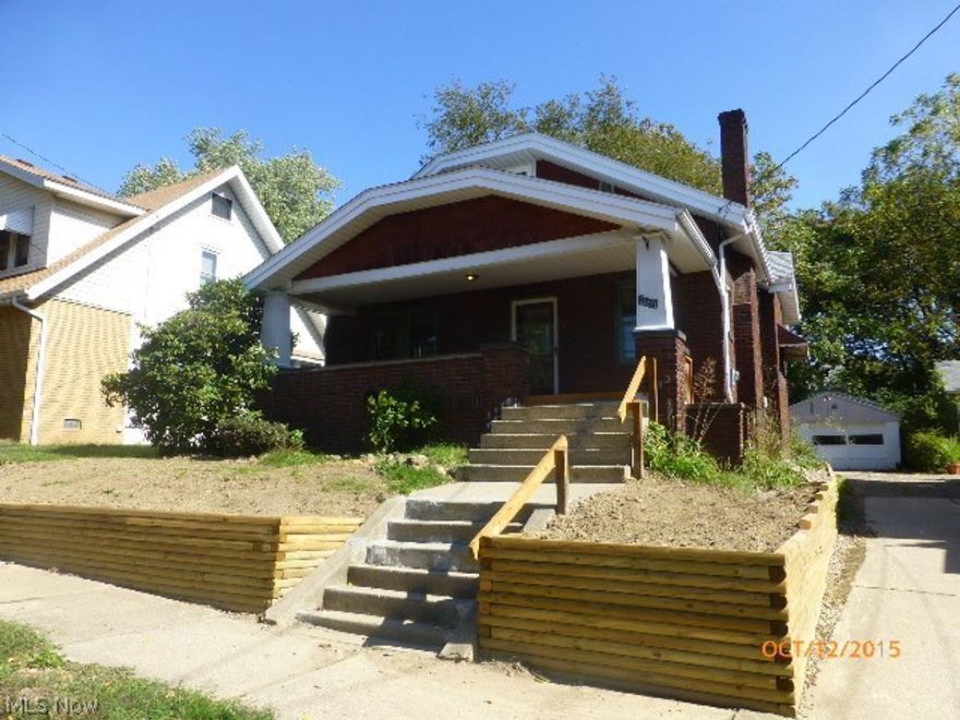 Great Value! Great Price! All fixed up and ready to go! 
Very Nice 1-1/2 story Bungalow. 3 big bedrooms. Updated bath. New cabinets in kitchen. New plumbing and fixtures throughout. 
Fresh landscaping too. Just add your porch swing on the inviting Open Front porch. New exterior trim paint. Freshly painted and carpeted interior.
Cozy living room with woodburning fireplace. Some new vinyl windows in upstairs and Dining room.  
Close to all kinds of shopping! Close to new public school being built a few blocks away.