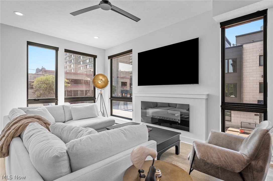 1403 E Superior Avenue