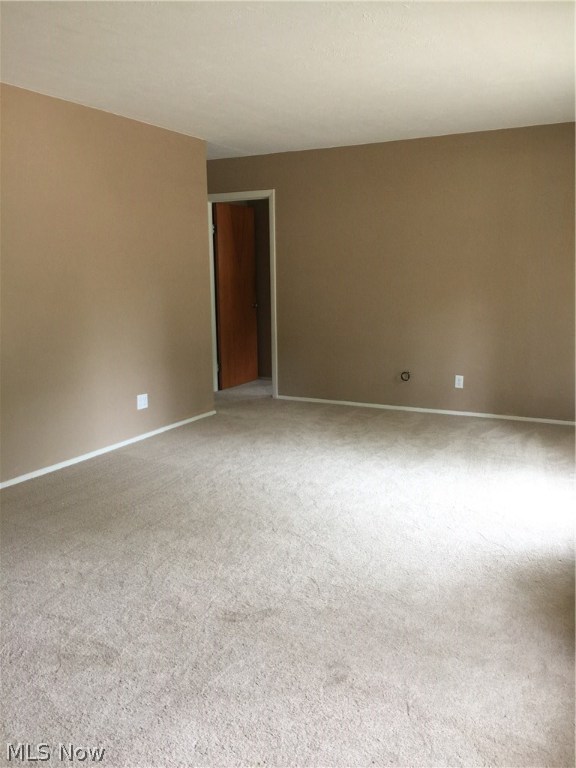 Wyles Brothers Bldg Cos Kemp - Residential Lease