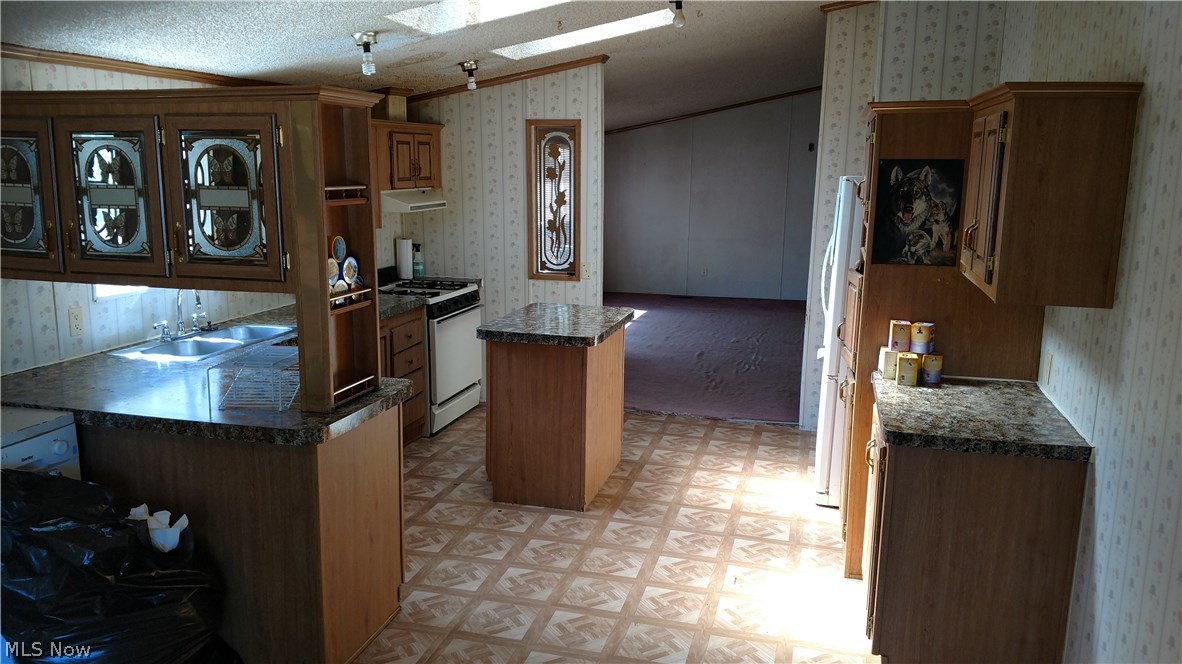 Lawnview - Residential