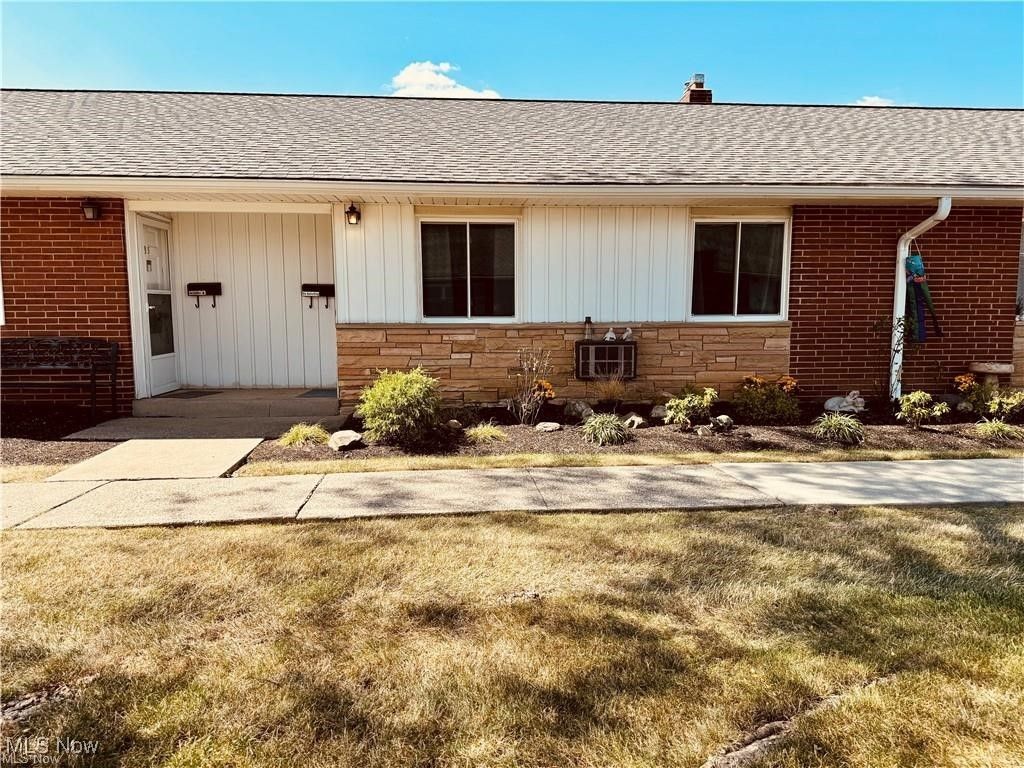 Photo of 5651 Broadview Road #B4, Parma, OH 44134 (MLS # 5177379)