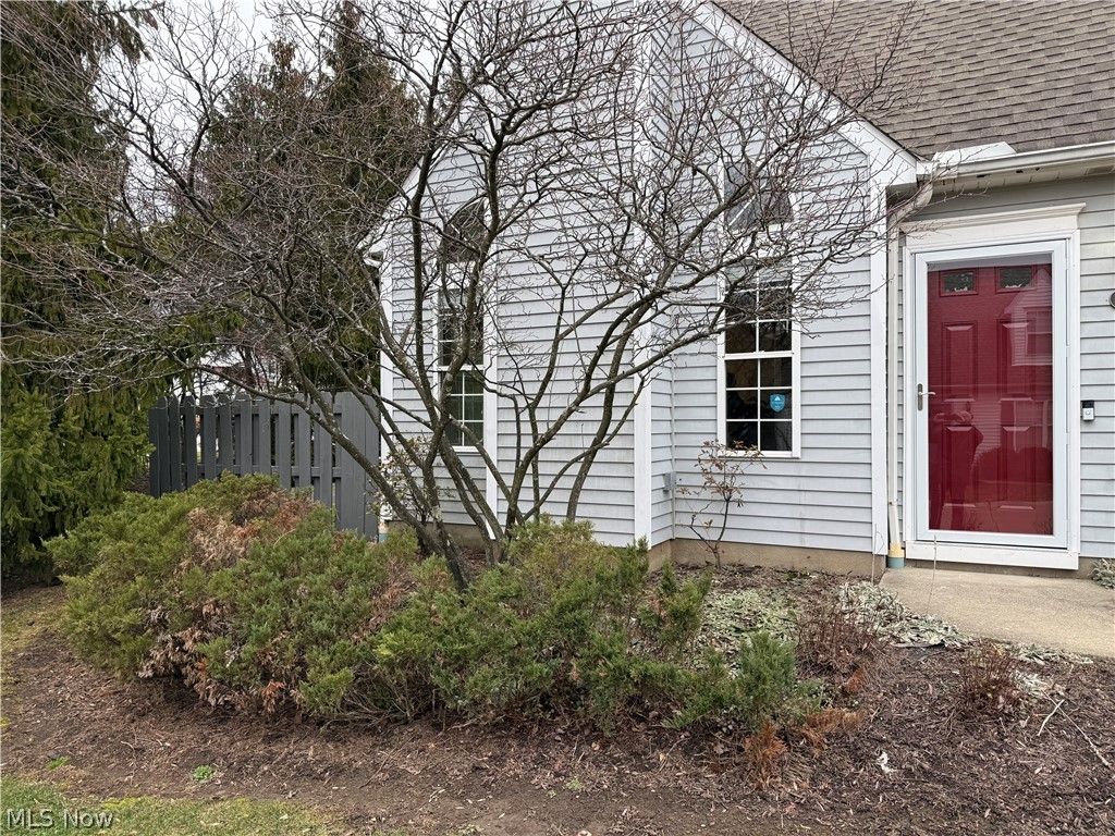 Photo of 4881 Quarry Lane Ln #59, Cleveland, OH 44143 (MLS # 5188863)