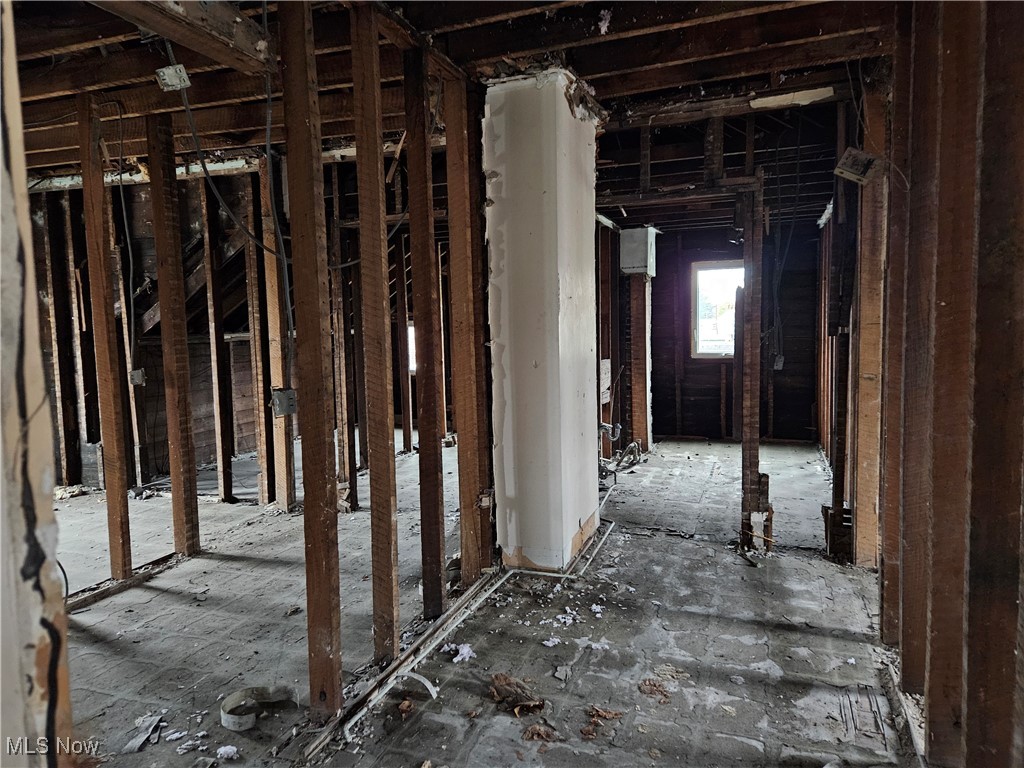 City/Wadsworth - Commercial Sale