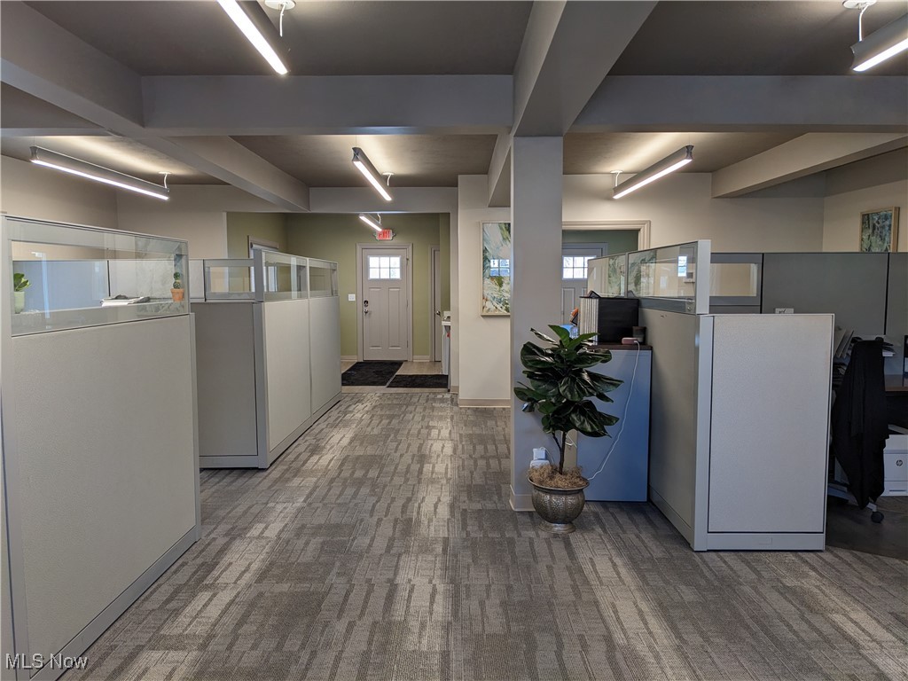City/Wadsworth - Commercial Sale
