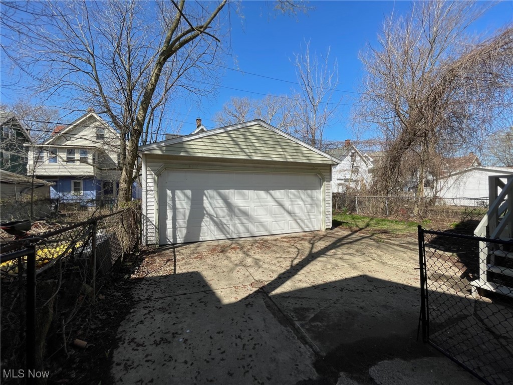 494 Eddy Road, Cleveland, Ohio image 9