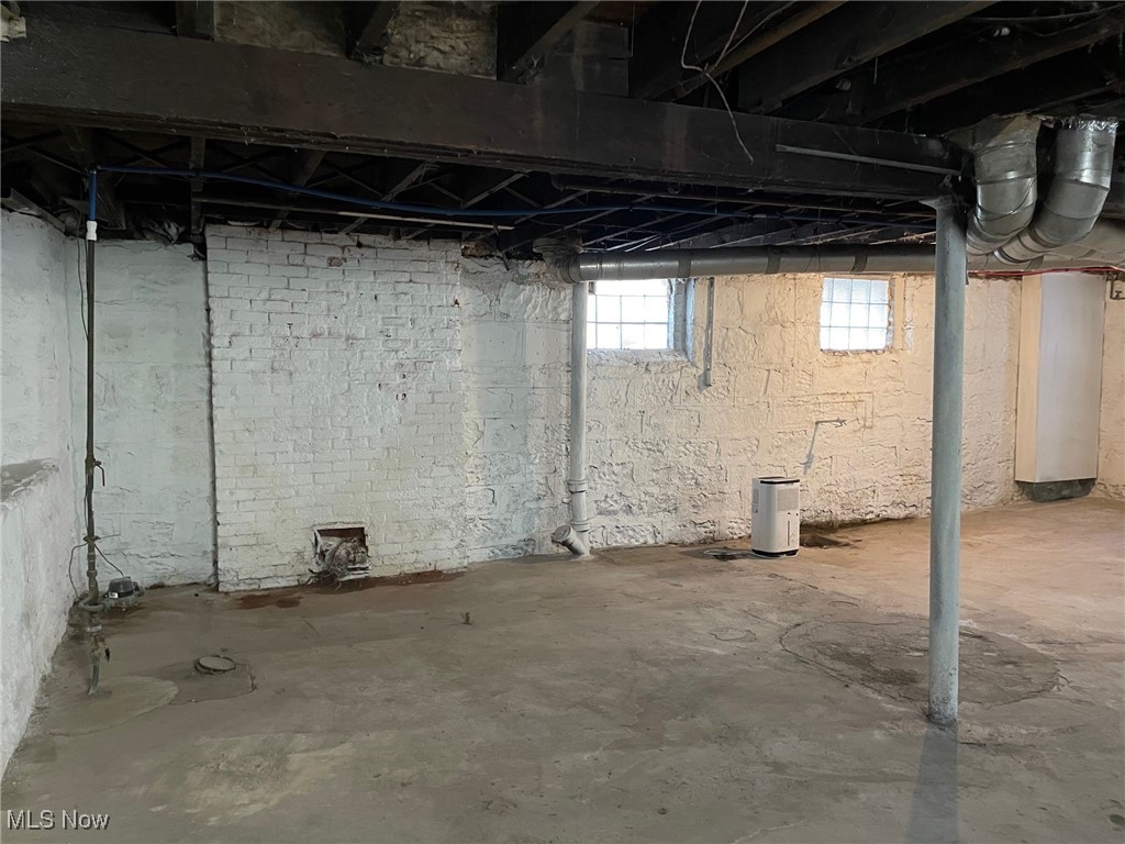 494 Eddy Road, Cleveland, Ohio image 39