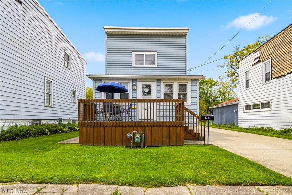 Photo of 1723 Harbor Avenue, Ashtabula, OH 44004 (MLS # 5211016)