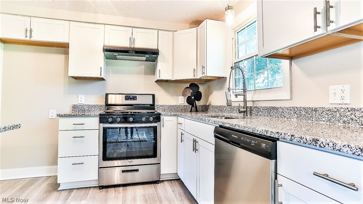 Broken Fence Estate #4 - Residential