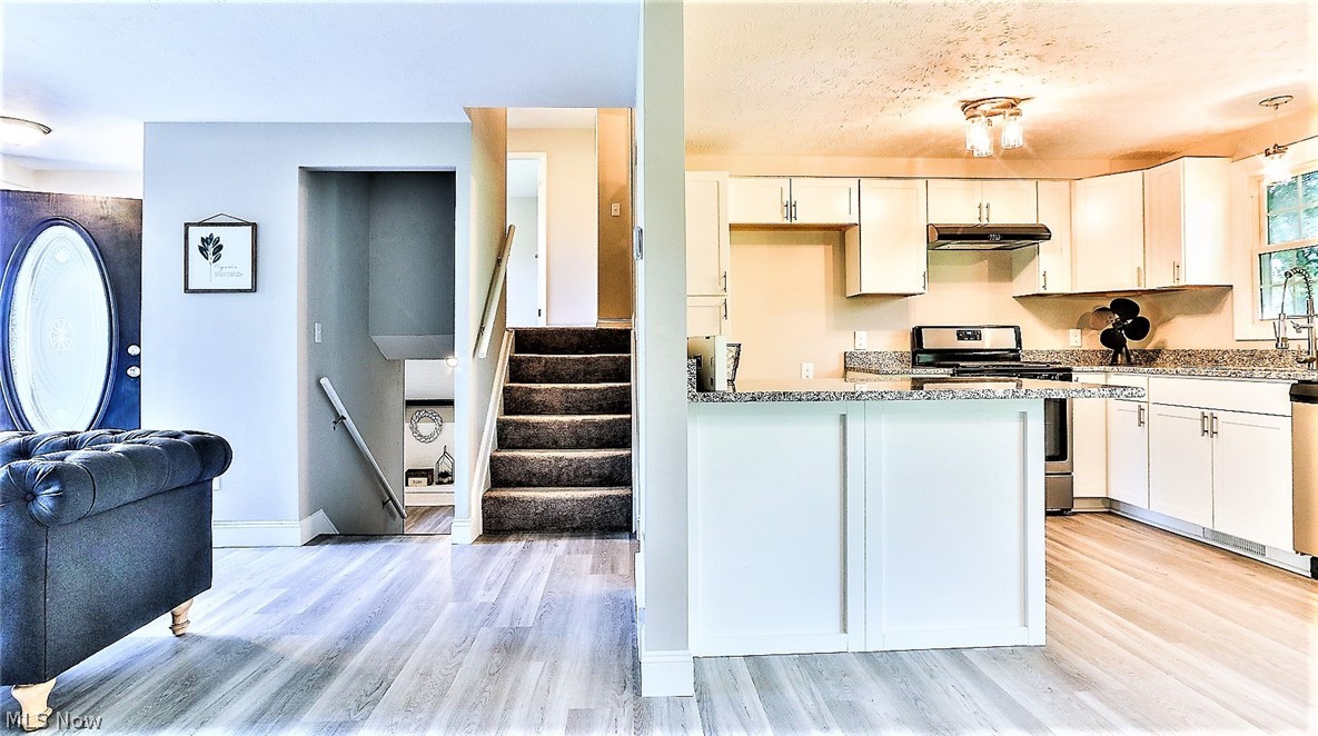 Broken Fence Estate #4 - Residential