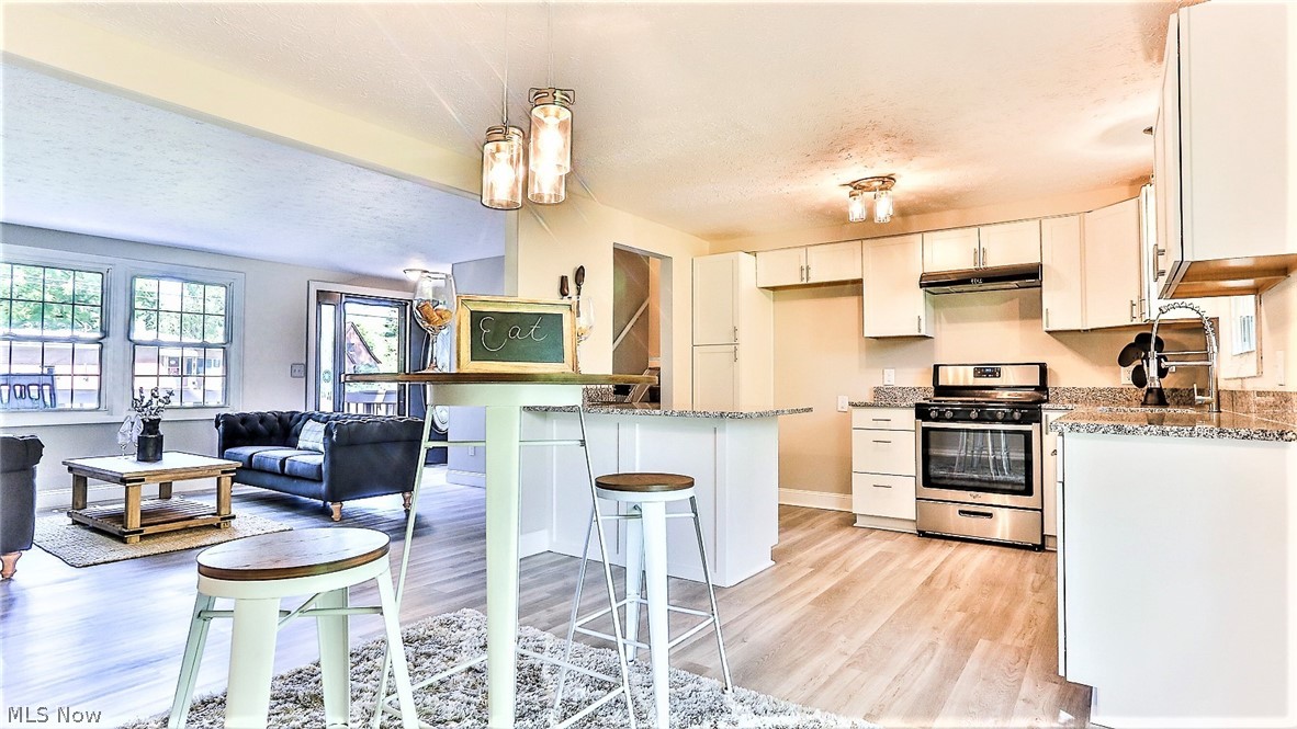 Broken Fence Estate #4 - Residential