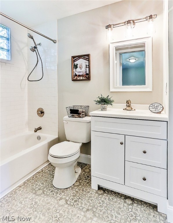 Broken Fence Estate #4 - Residential