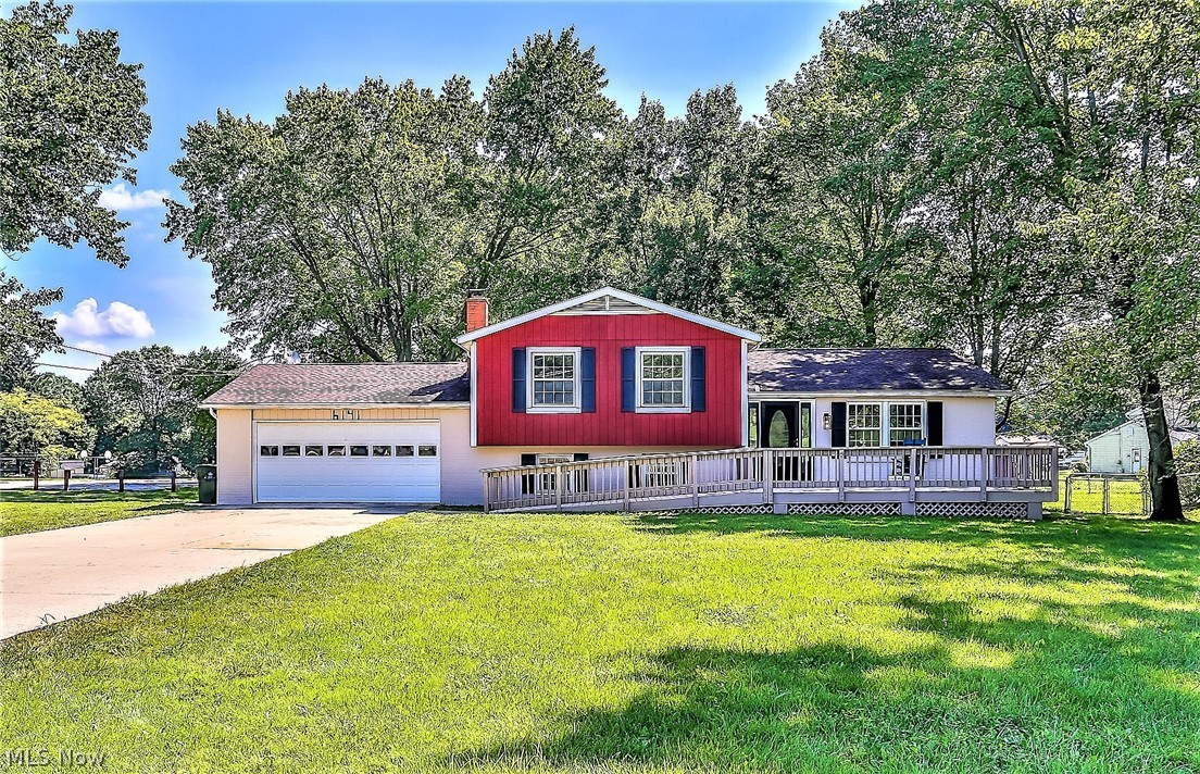 Broken Fence Estate #4 - Residential