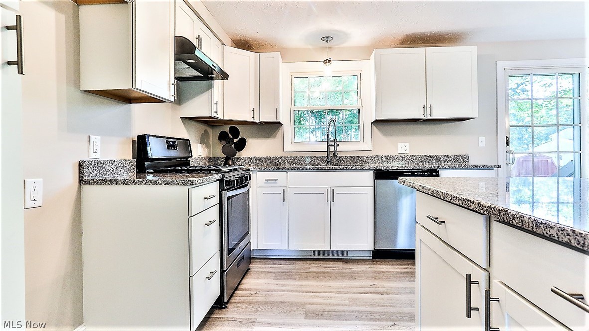 Broken Fence Estate #4 - Residential