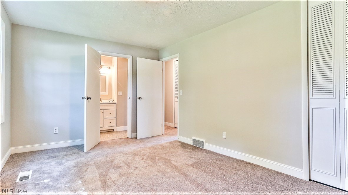 Broken Fence Estate #4 - Residential