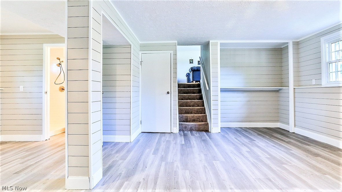 Broken Fence Estate #4 - Residential