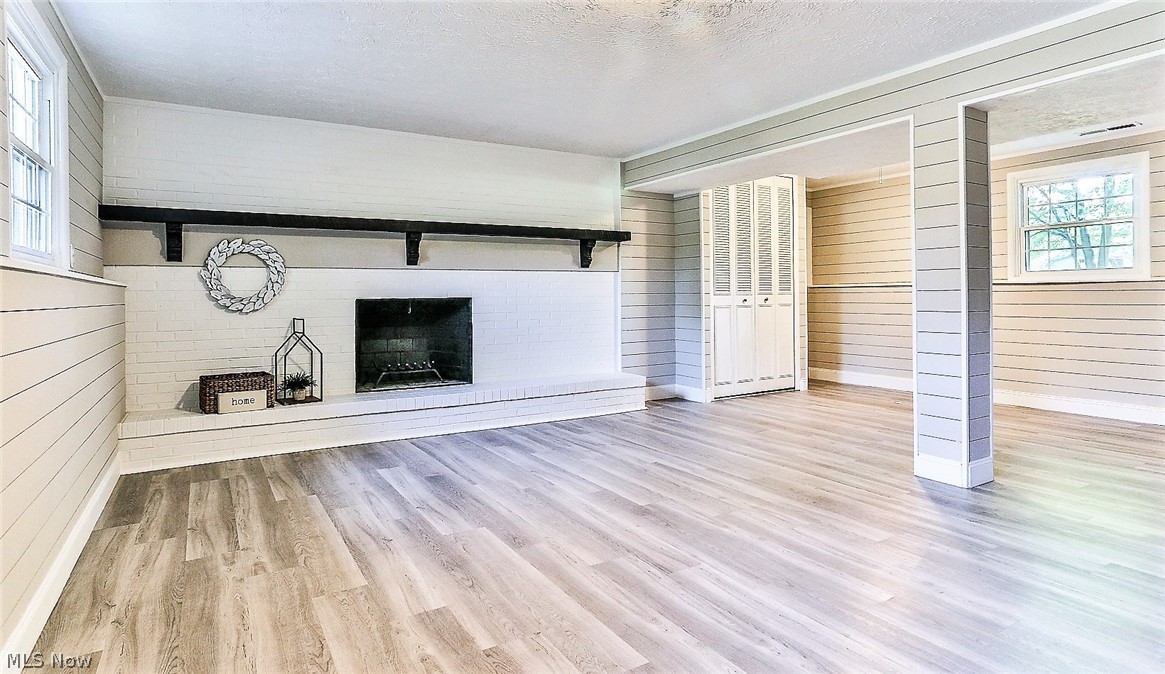 Broken Fence Estate #4 - Residential