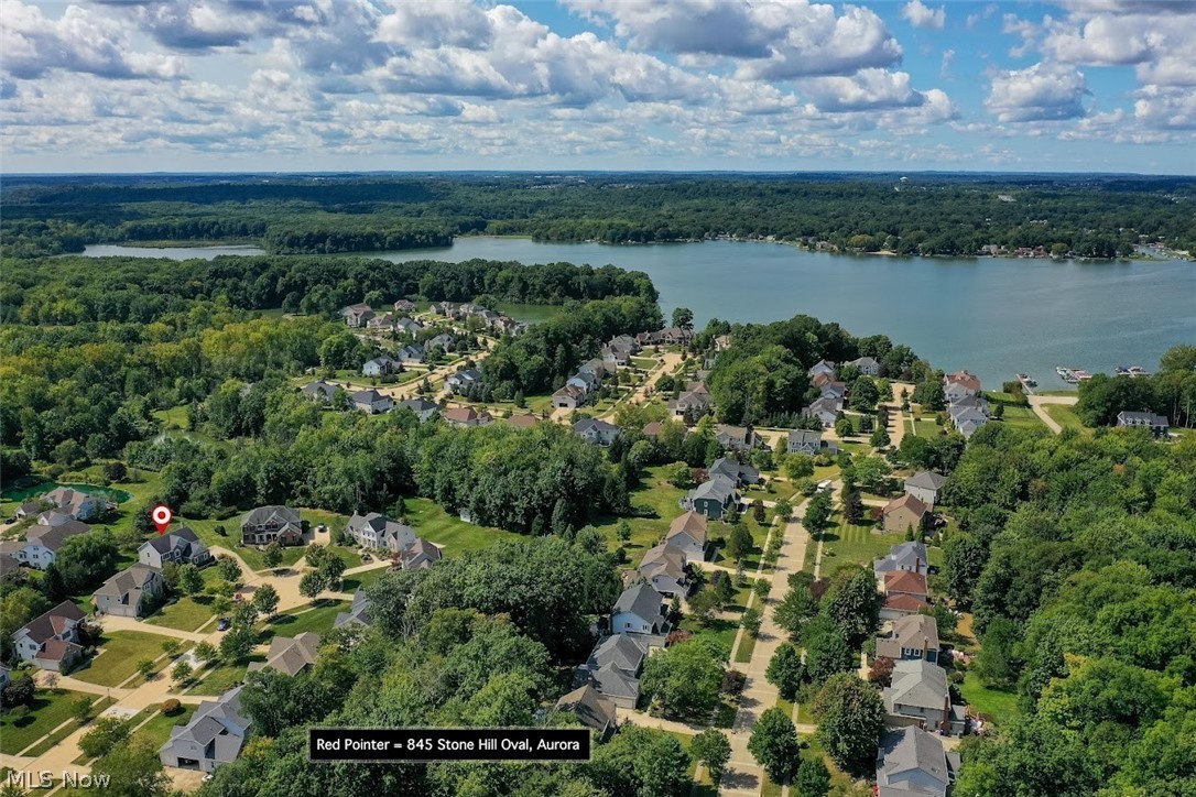 Hawthorn Ph 02 - Residential