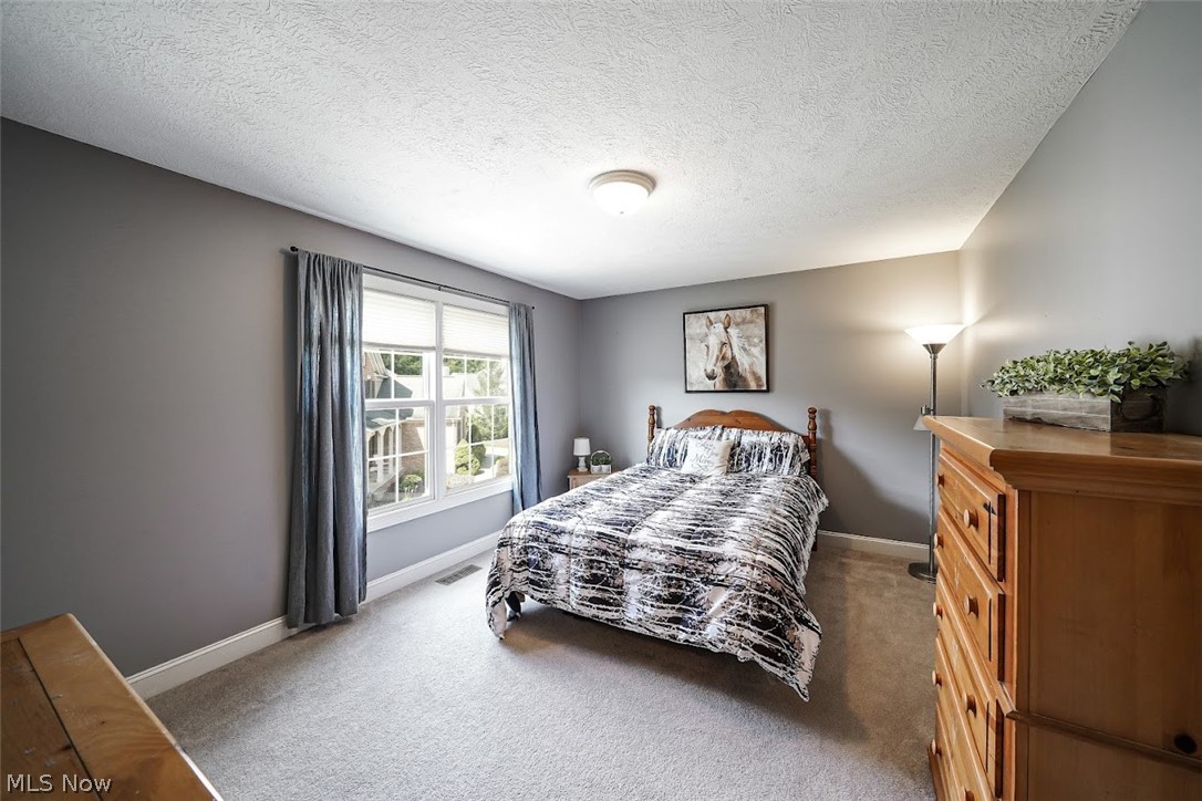 Hawthorn Ph 02 - Residential