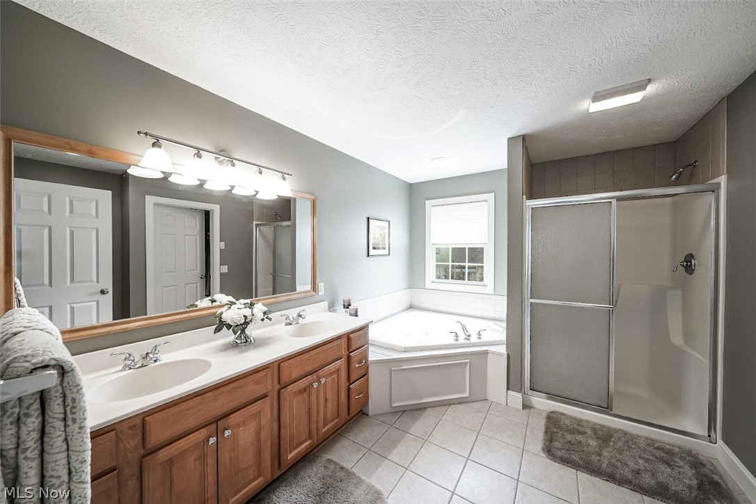 Hawthorn Ph 02 - Residential