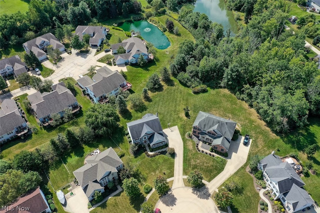 Hawthorn Ph 02 - Residential