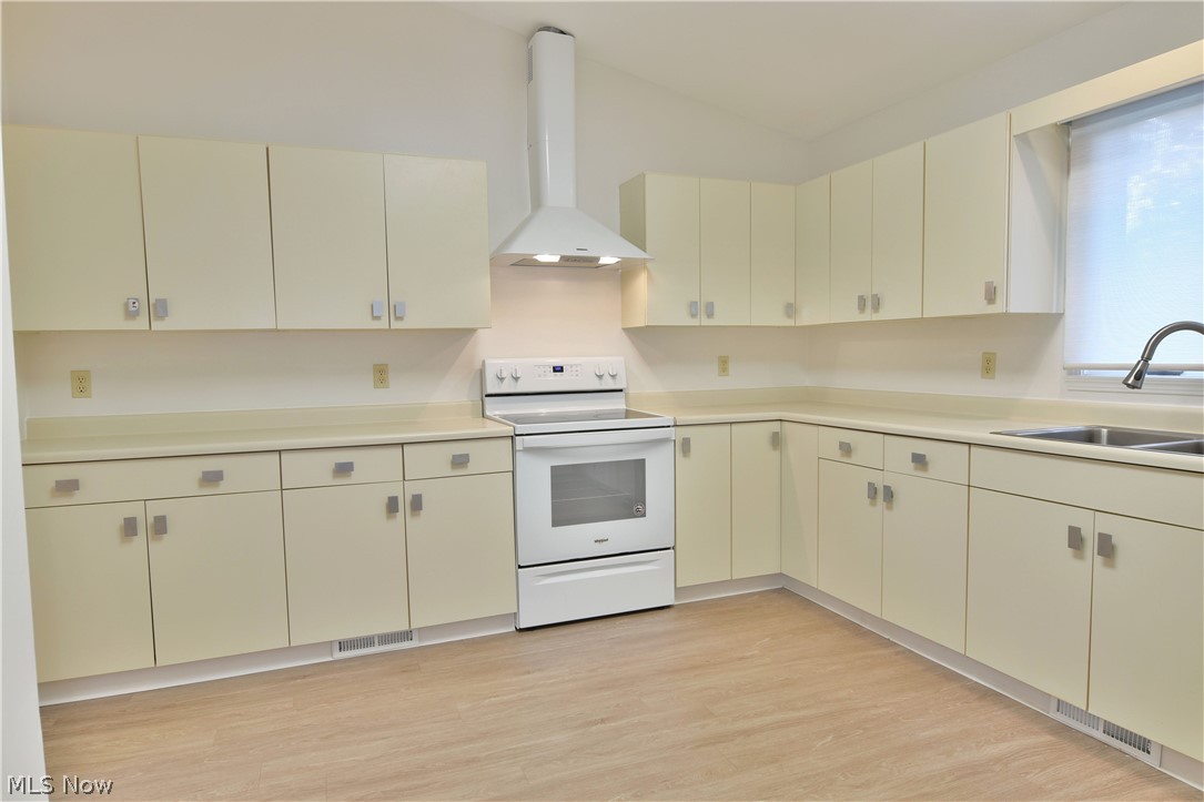 Somerset Condo - Residential