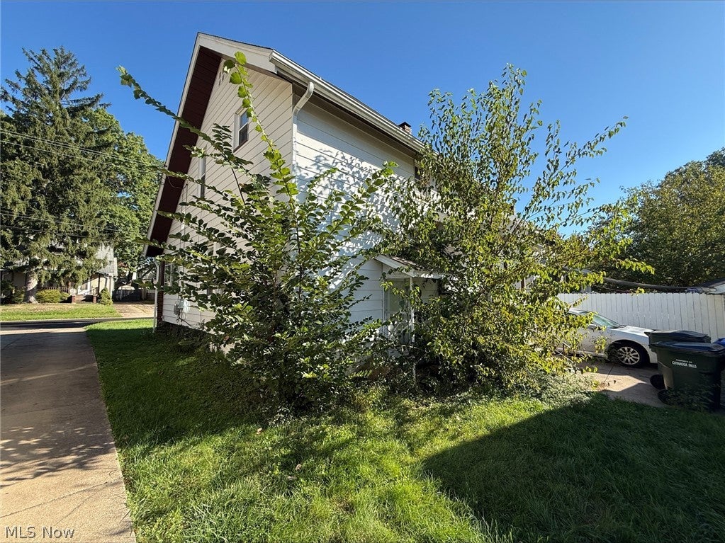 1012 Sackett Avenue
