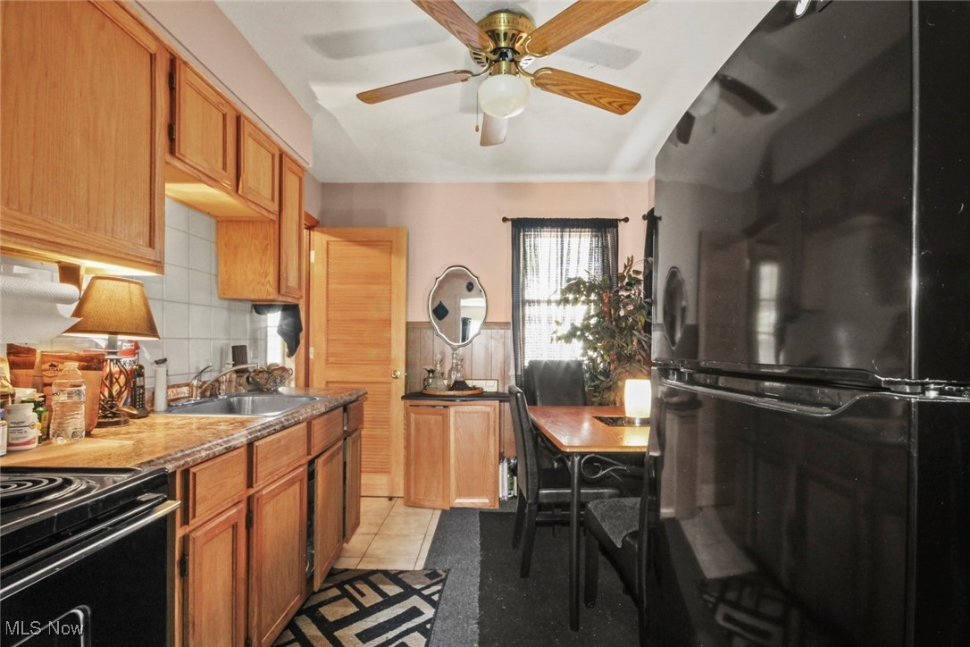 2020 Bancroft Avenue, Youngstown, Ohio image 8