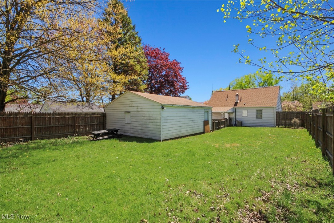 2020 Bancroft Avenue, Youngstown, Ohio image 14