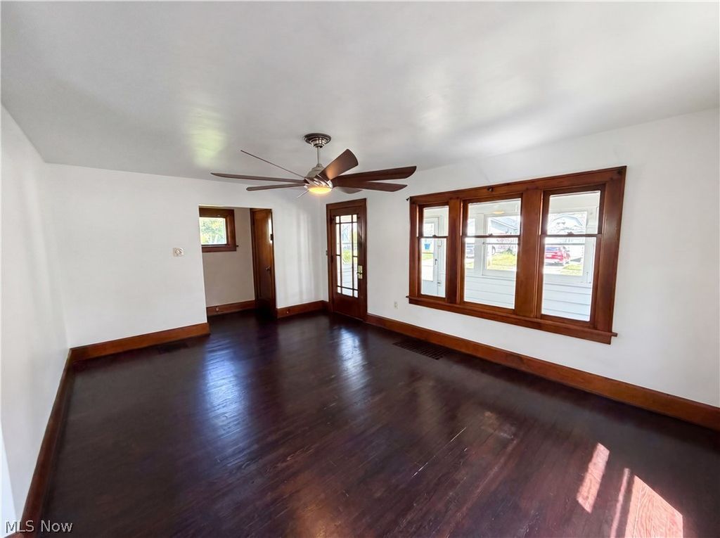 Photo of 384 Mildred Street, Painesville, OH 44077 (MLS # 5207463)