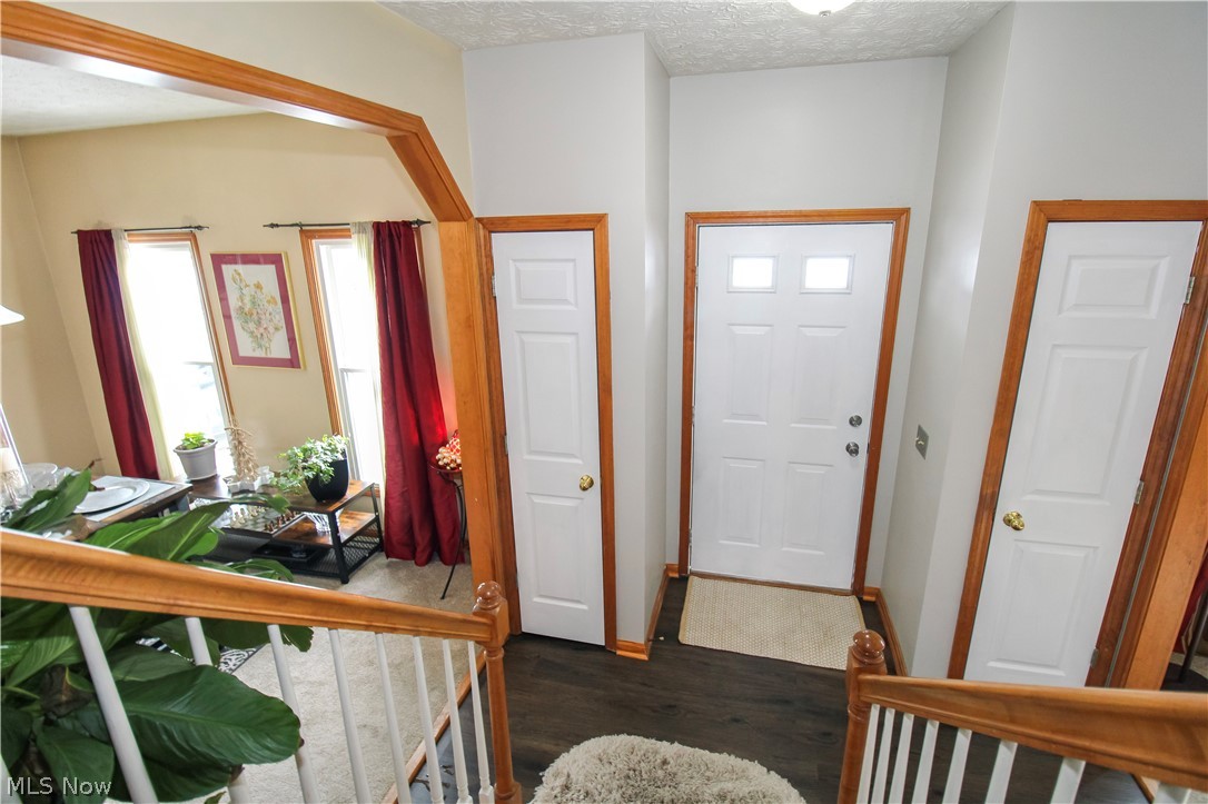 Oak Point Vill Sub - Residential