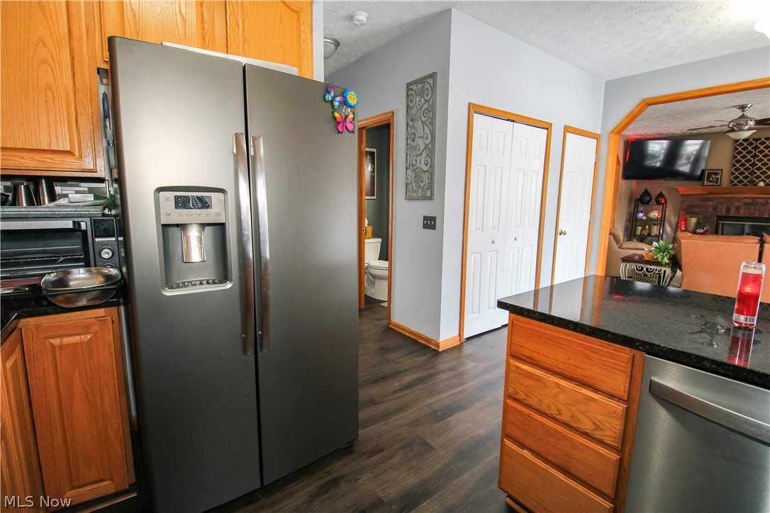 Oak Point Vill Sub - Residential